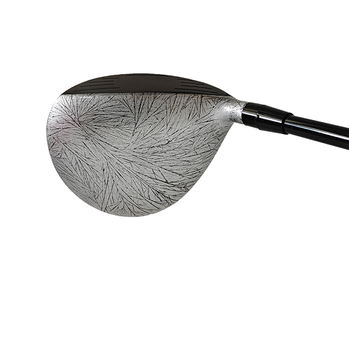 Fairway de golf din stânga